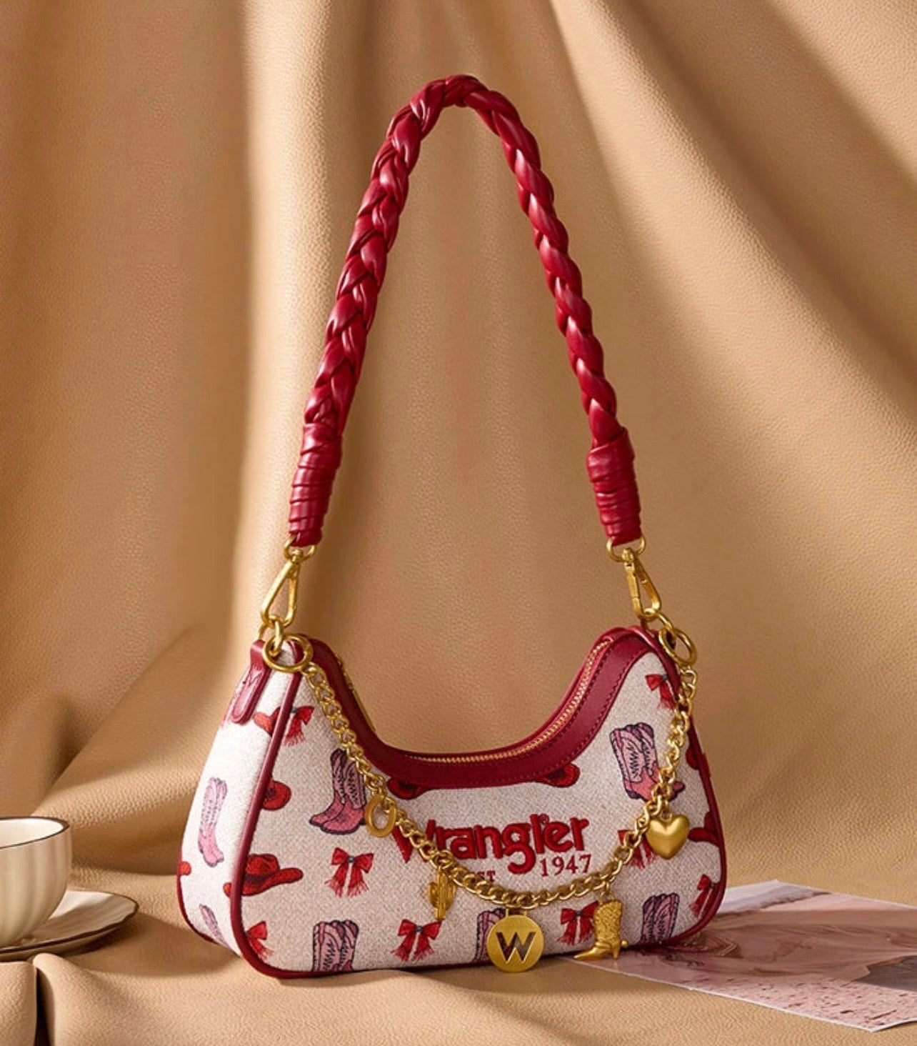 Wrangler Coquette Bag (Red)