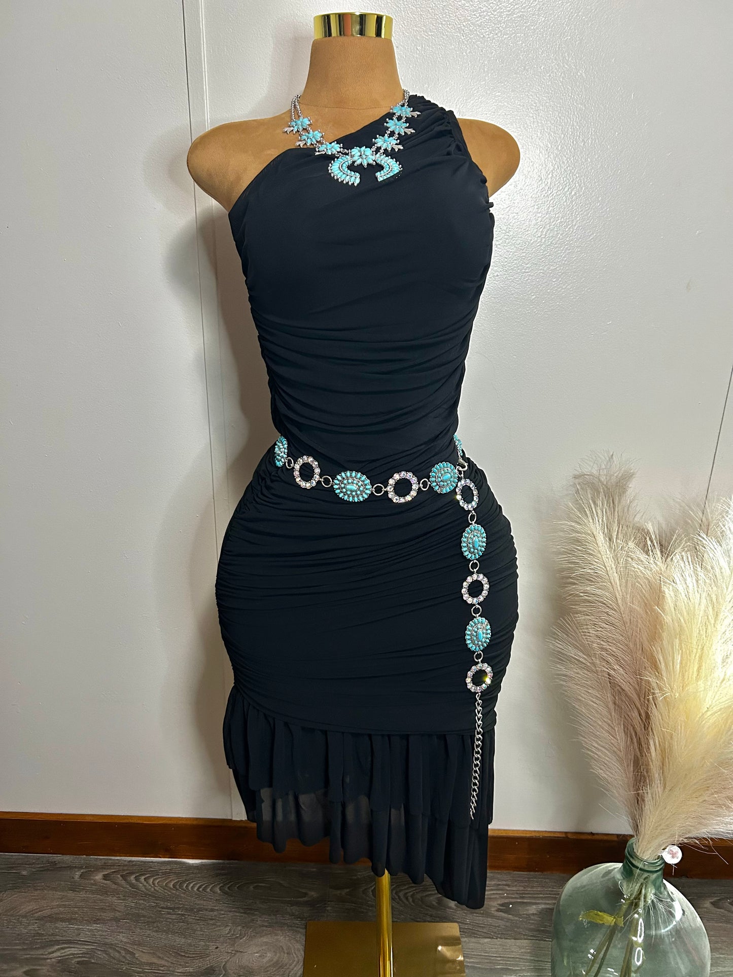 Cowgirl Ruched Dress (Black)